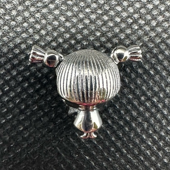 🆕LITTLE Girl Charm - Picture 5 of 6